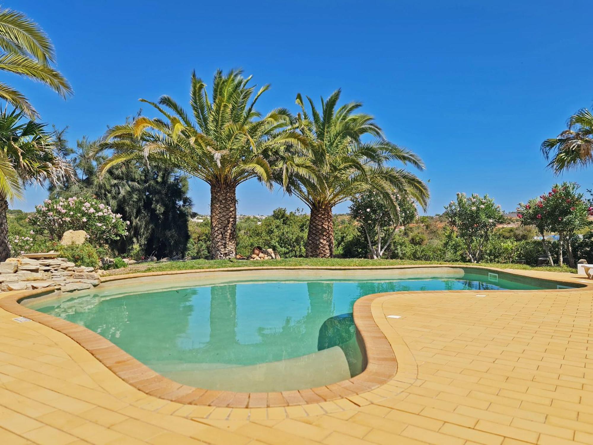 Casa Vitoria - With Private Pool Villa เปรา ภายนอก รูปภาพ