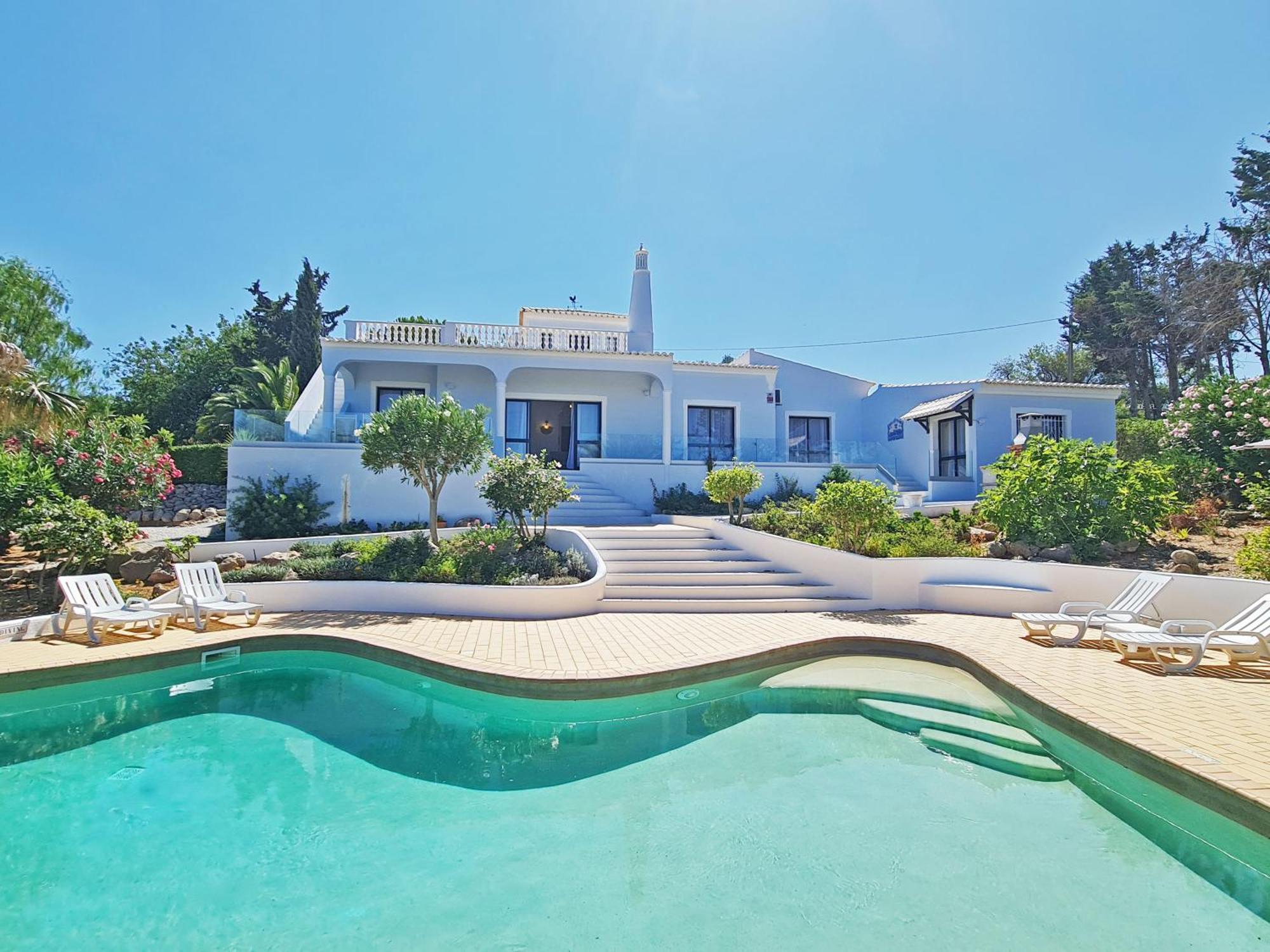 Casa Vitoria - With Private Pool Villa เปรา ภายนอก รูปภาพ